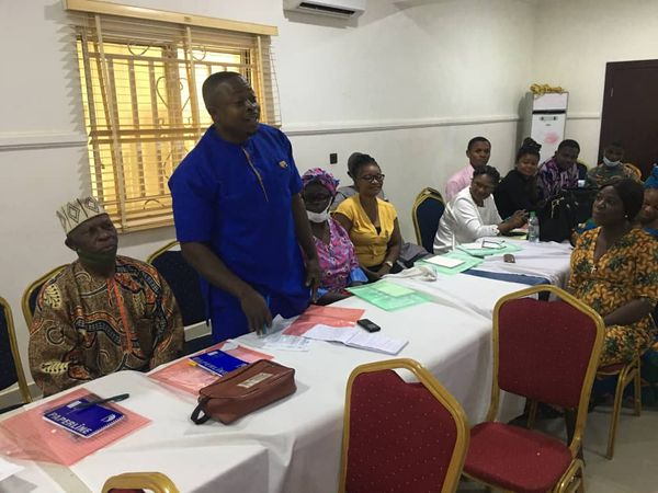 acominhq's tweet photo. Asking questions builds our knowledge
Asking questions teaches us about people
Asking questions engages
At ACOMIN We don't just train or build capacity
We also give room for questions and opinions.
#CLM #ACOMIN #StandUpTakeAction #GlobalFund #FightForWhatCounts https://t.co/jUhGJ0roVx