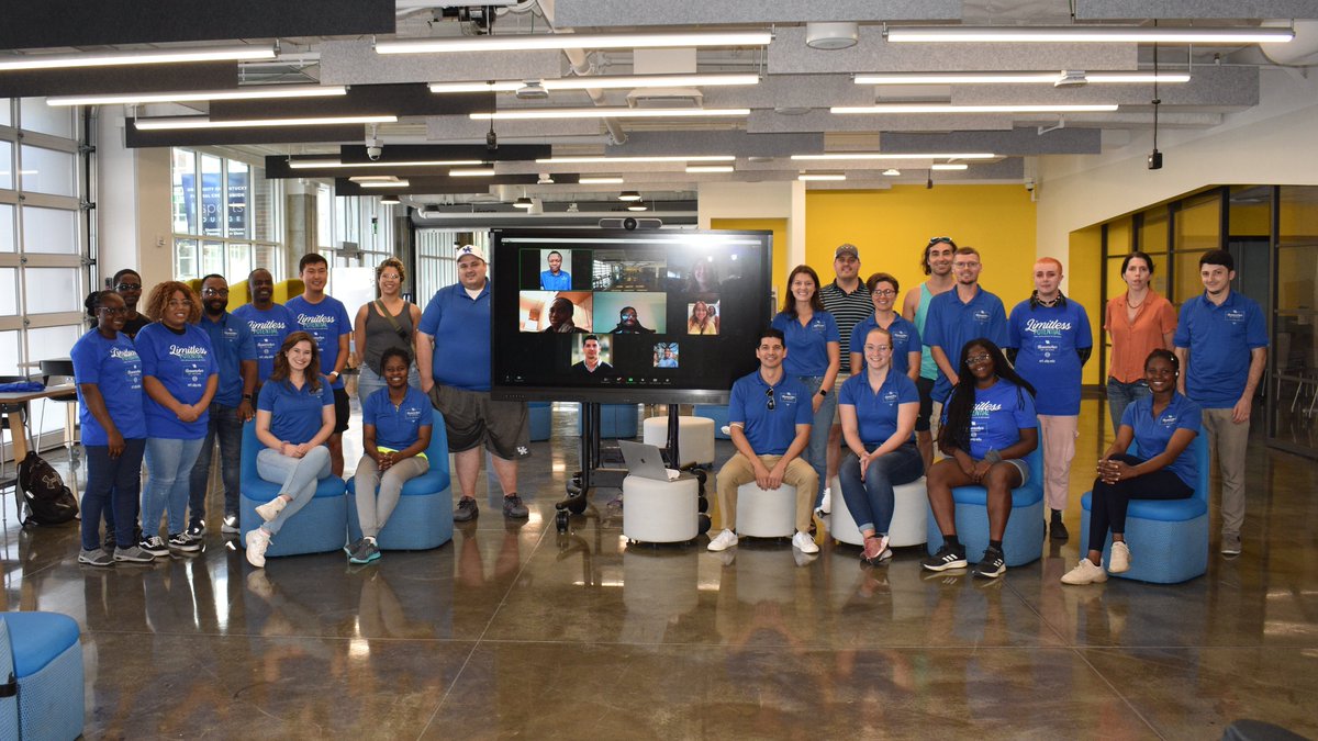 UKCAER's tweet photo. Congratulations to the new UK INFEWS cohort of trainees, and to those graduating the program last Friday! 👨🏽‍🌾🌊⚡️

@InFellows is multidisciplinary team providing unique graduate educational opportunities in #food, #energy and #water systems. @NSF #nsffunded https://t.co/RdtiIKwEvI