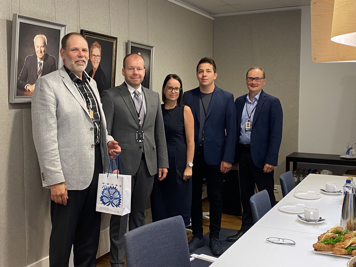 Annual meeting with colleagues from <a href="/maksu_tolliamet/">TaxCustomsEstonia</a>. On the agenda early exchange of international information, compliance management of platform economy and strategies. <a href="/HeikuraMarkku/">Markku Heikura</a> also presented @taxfinland 's Customer-oriented way of working.