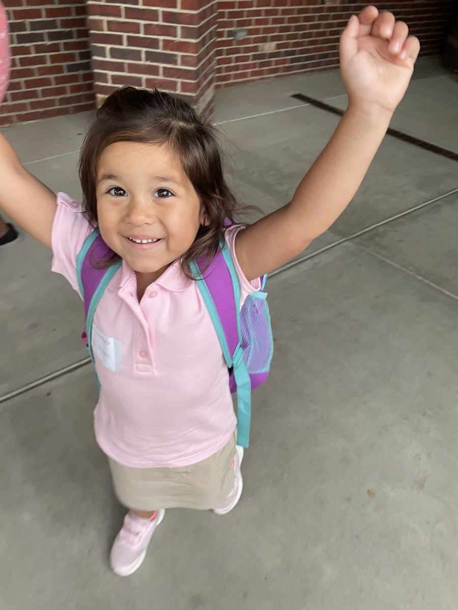 Happy first day of school! It is my 10th year @TravisMSBobcats, RJ will be in kindergarten @ASJohnston1, Lucy will be in PreK-3 @CliftonECS. I absolutely love @IrvingISD and all that they offer our students!  #IrvingFirstDay #ThePowerOfUs #MyIrvingISD