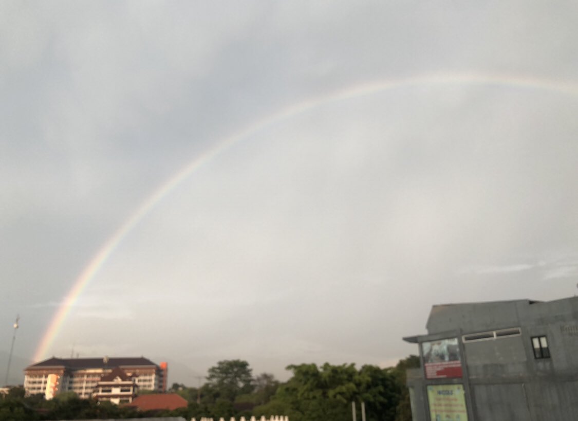 hanhan_jo3's tweet photo. tadi sore di jl. Seram https://t.co/UU8DBotd7X