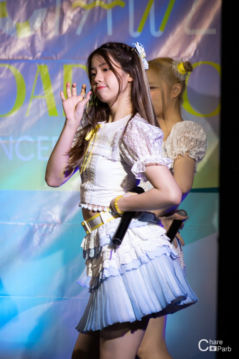ChareParb's tweet photo. #FameBNK48
#BNK48 #48G #48group #SayonaraCrawlTH_Roadshow #SayonaraCrawlTH

More : https://t.co/ycG0Imy6NW https://t.co/6WaFhd9RN2