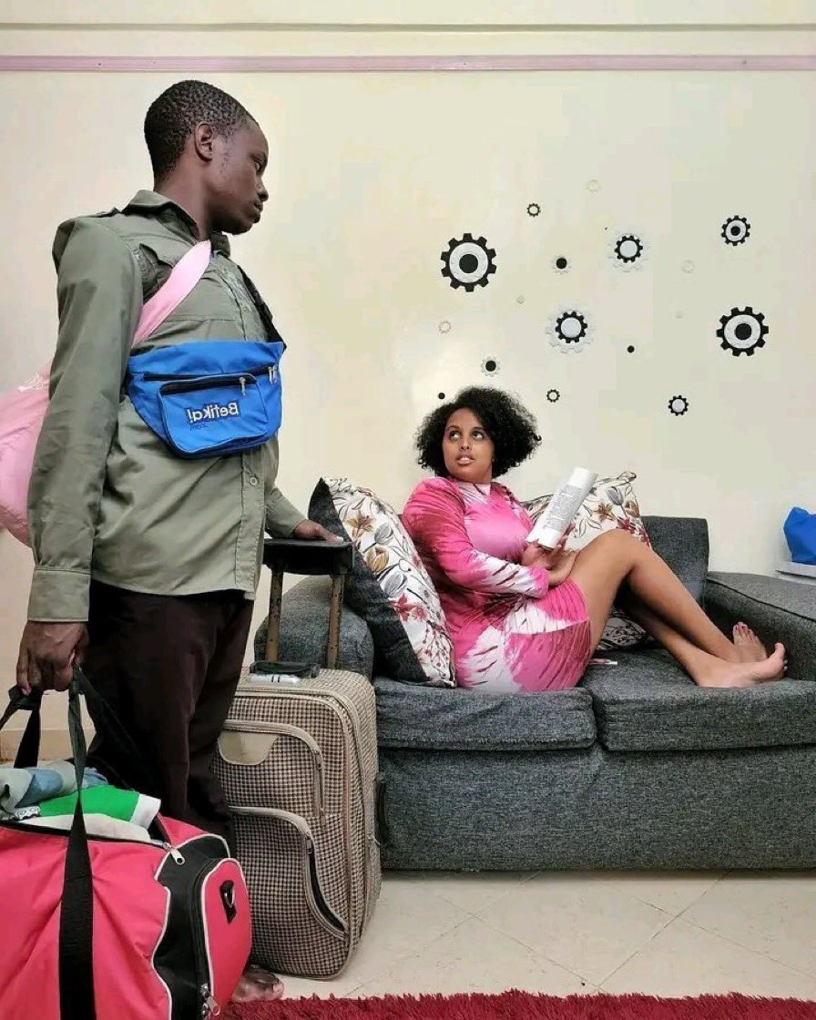 brianmutinda_'s tweet image. Nimeenda kutafuta baba