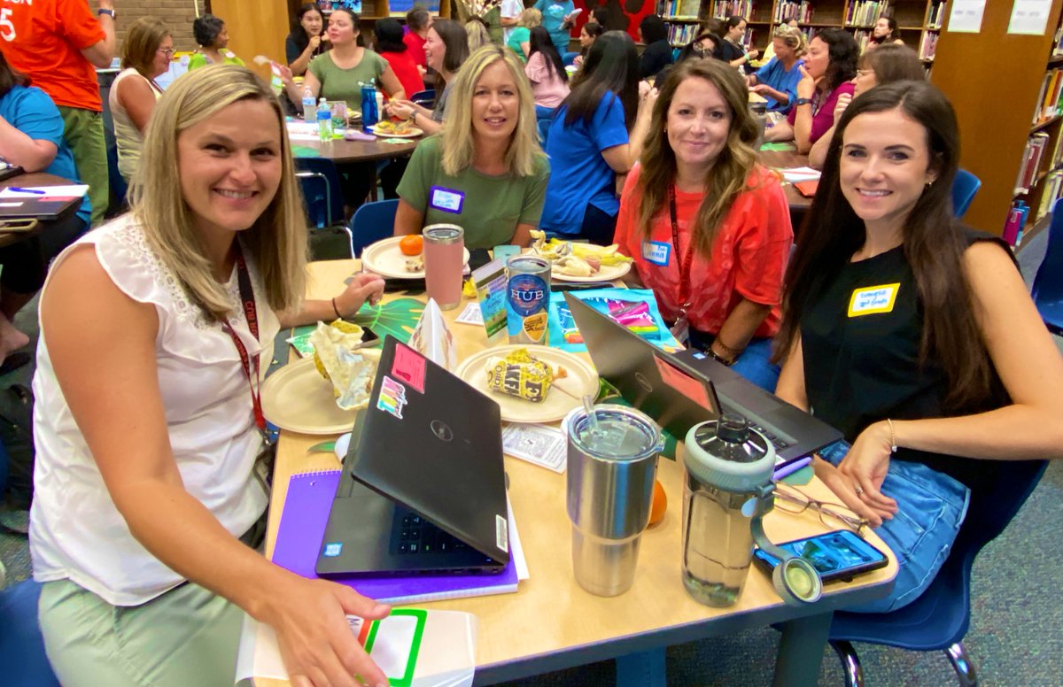 CubRunFCPS's tweet photo. We are so excited to have our teachers and IA’s back in the building today!!! Ready to kickoff an awesome school year with all of these amazing educators. @FCPSR5 #plantingseeds #webelong #CubRunCubbies https://t.co/KNuCHfaZjS