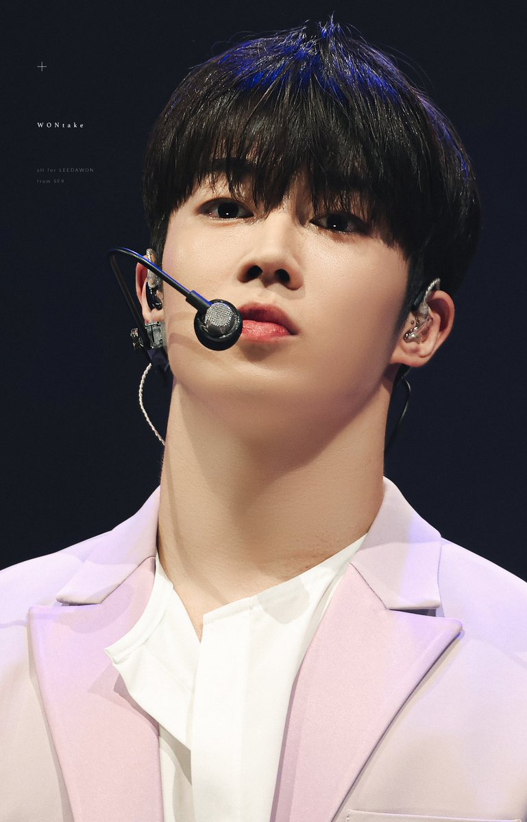 wontake0724's tweet photo. 220813 HallyuPopFest

#다원 #Dawon #이상혁
#에스에프나인      #SF9     
#THEWAVEOF9      #SCREAM #스크림 https://t.co/JsixSARlIm
