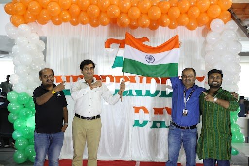 KnowledgeLens's tweet photo. We all are so different, but there is one thing that unites us, and that is independence. We should honor it and never forget how hard we fought to achieve it. Here is how we marked India's 75th Independence Day with events that symbolized freedom on this special occasion. https://t.co/L0SUG3KpbX