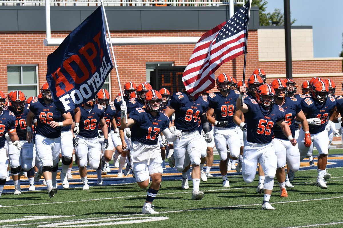 HopeCollegeFB's tweet image. Fired up for Week 2 of camp. #d3fb