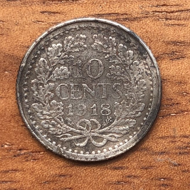 medieval_digger's tweet image. Best find of yesterday! A silver dime from the Netherlands! Maybe not old, but definitely much older than I am! 😎👍🍀
#metaldetecting #silverdime