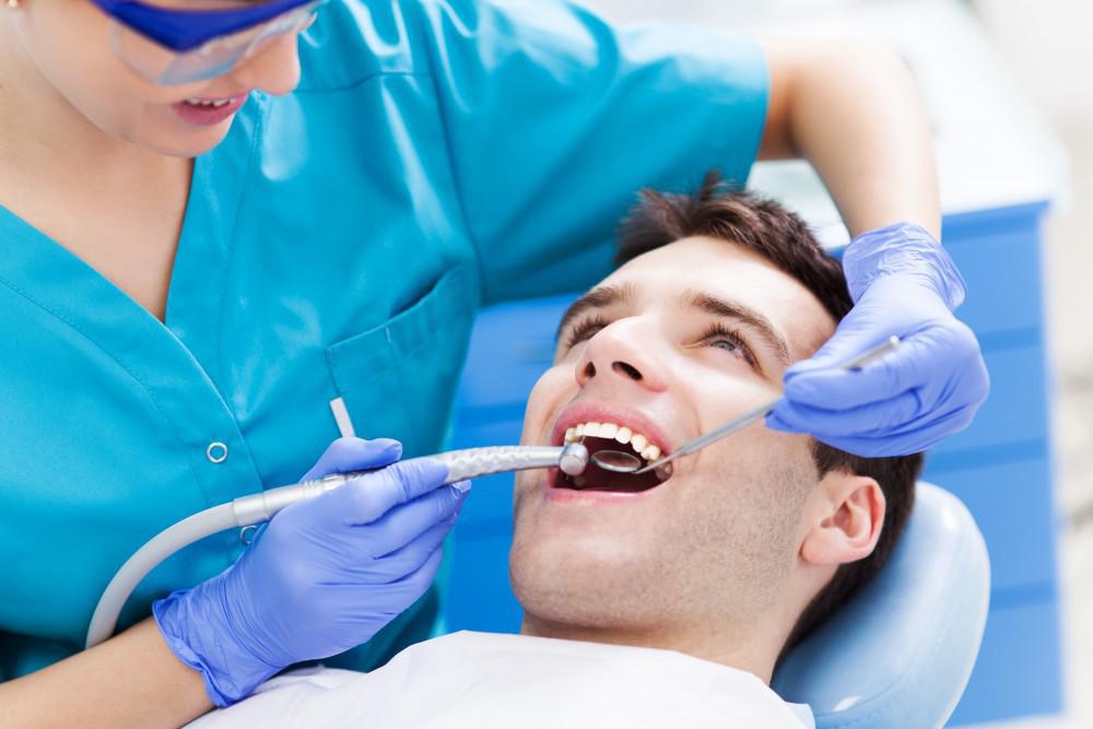 A comprehensive #dental exam will be performed by Dr. Fitzgerald at your initial dental visit. At regular check-up exams, your #dentist and hygienist will include many other diagnostic &amp; screening.

<a href="/DdsFitzgerald/">William Fitzgerald DDS</a>