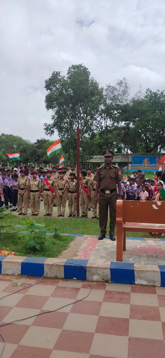 KumarTrmanas's tweet photo. #NCCCadetscorps
#OdishaDte
#CuttackGP
Ncc cadet of Bhandaripokhari govt high school ,Bhadrak Under 7(O)BN NCC BHADRAK Celebration of 76th Inepedance Day
#kalingasagar
#HQ_DGNCC https://t.co/HZyG6s2gES