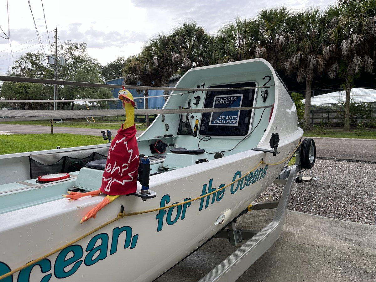 Row4SaltySci's tweet photo. A 'wonderfowl' first meeting. #Egbert, the adventure chicken, meets Emma, the #SaltyScience boat!
#TWAC2023 #RowingTheAtlantic https://t.co/sRbmAKpaKX