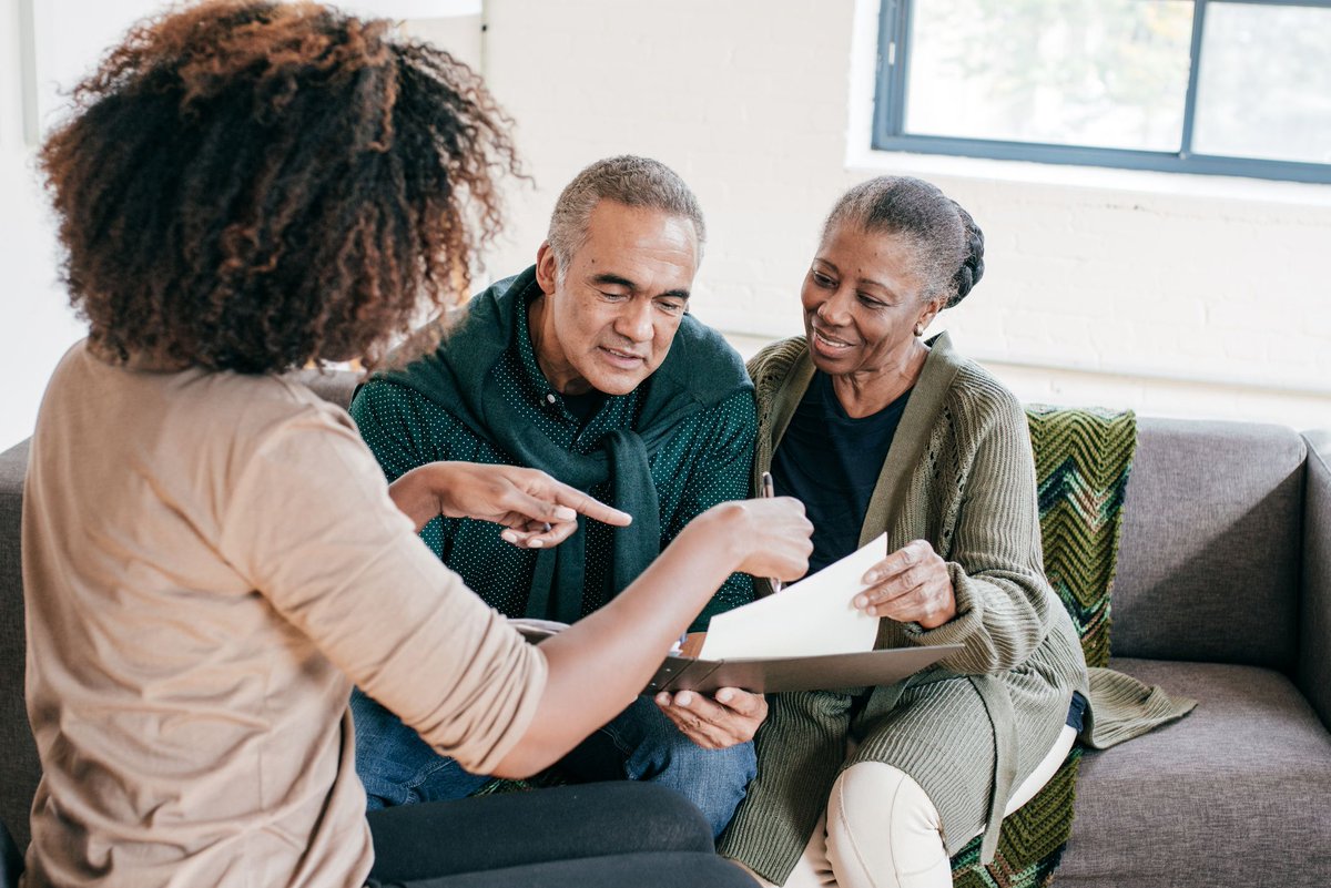 KimonFaubion's tweet photo. Here's help for finding the right type of lender for a reverse #mortgage. #homeequity  https://t.co/TdcBZ5bpTe https://t.co/7o2qEaa9Wk