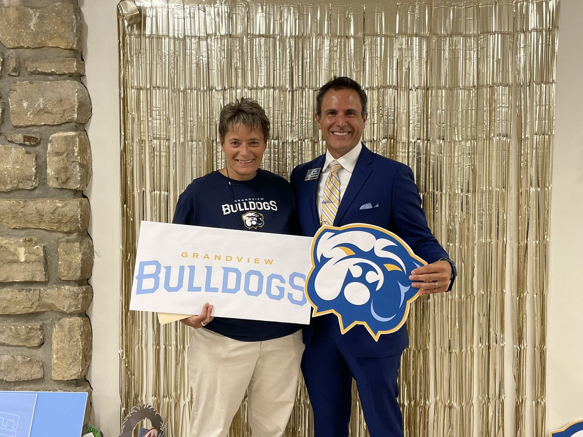 krodrequez's tweet image. The calm before the storm!!  Let’s go!! #Convocation2022 #FutureReady