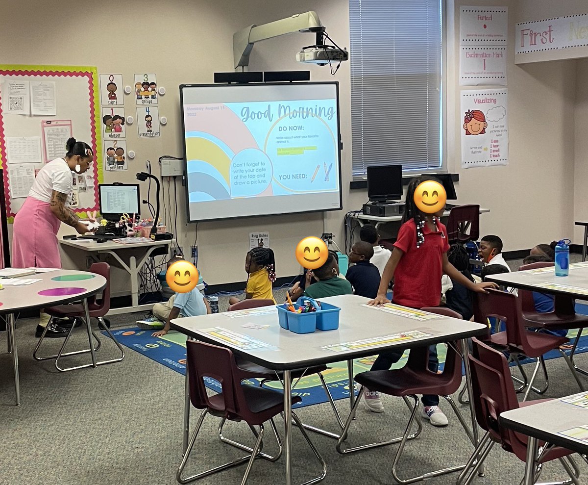 HolmquistES's tweet photo. What’s happening @ Holmquist on this Marvelous Monday?! Best Practices! 1st Grade “Do Nows” Happening Now! Let’s make today great, Hummingbirds! @kimtoneyHMQ @AliefISD https://t.co/fn1UA1FeWe