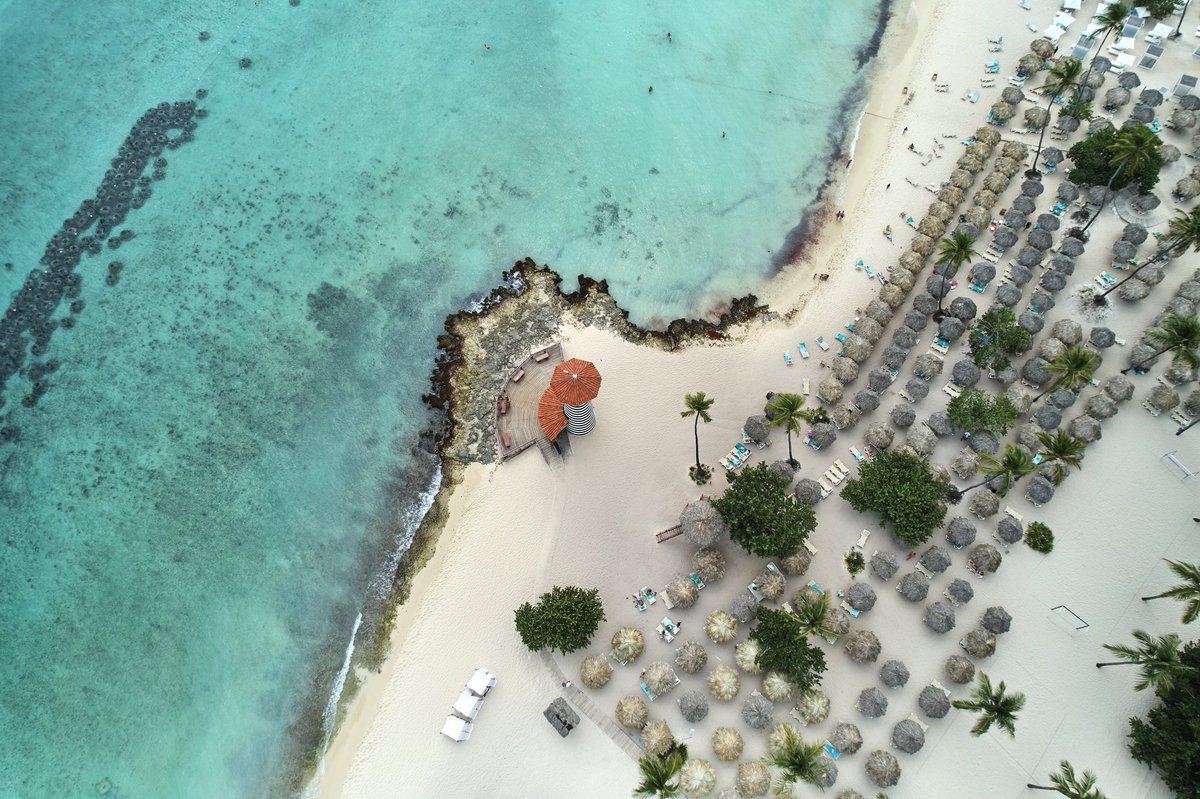 warchiefx's tweet photo. Playa Dominicus en Bayahíbe 😍😍😍
#beach #sea #dji #djiglobal #djiair2s #RDPorLoAlto #dalepalorincone #bayahibe #bayahibebeach #bayahibedominicus #dominicanrepublic #republicadominicana #djiphotography #dronephotography #dronelove #droneshotsrd #dronepals #drone #dronelife https://t.co/PrjHFqwgWM