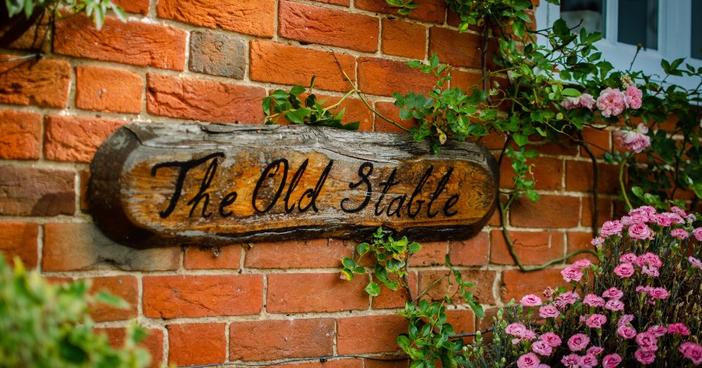 Peter Clarke & Co tweet media