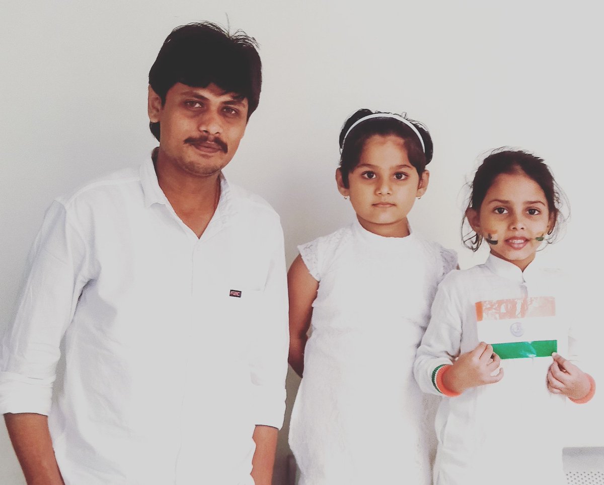 imshashidhar's tweet image. Little INDIA 🇮🇳 
.
Indepence Day - 2022
.
#AzadiKaAmritMahotsav #75YearsOfIndia #75YearsOfIndependence #India #IndiaAt75
.
#happy #smile #love #care #super #laugh #special