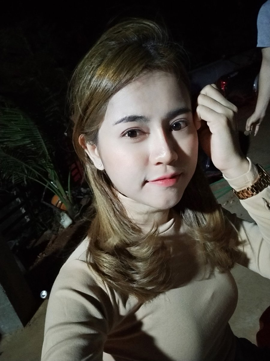 CKesrin's tweet photo. โปรดส่งใครมารักฉันที....... #หาเพิ่อน https://t.co/a99McZnrAa
