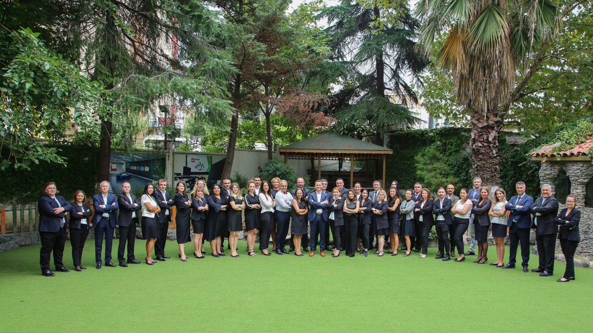 Biz Hazırız! 
Eğitimde fark yaratan içeriklerimiz ve alanında uzman akademik kadromuz ile 20 yıldır olduğu gibi 2022-2023 eğitim-öğretim yılında da “yaparak ve yaşayarak” öğrenen “mutlu çocuklar” yetiştirmeye devam edeceğiz.💚