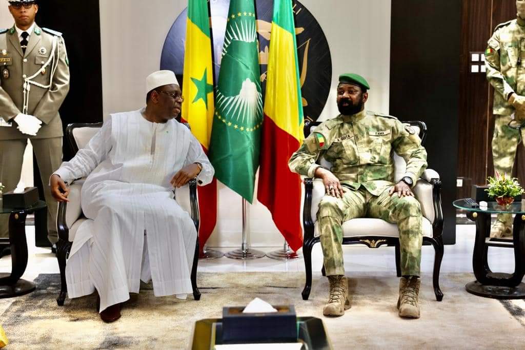 GoitaAssimi's tweet photo. J’ai reçu ce matin mon homologue sénégalais SEM @MackySall, en visite de travail et d’amitié à Bamako. Discussions autour de sujets relatifs à la bonne marche de la transition et l’appui de l’Union Africaine. Nous avons convenu de renforcer la coopération entre 🇲🇱🤝 🇸🇳 https://t.co/PSYR1aGt2e