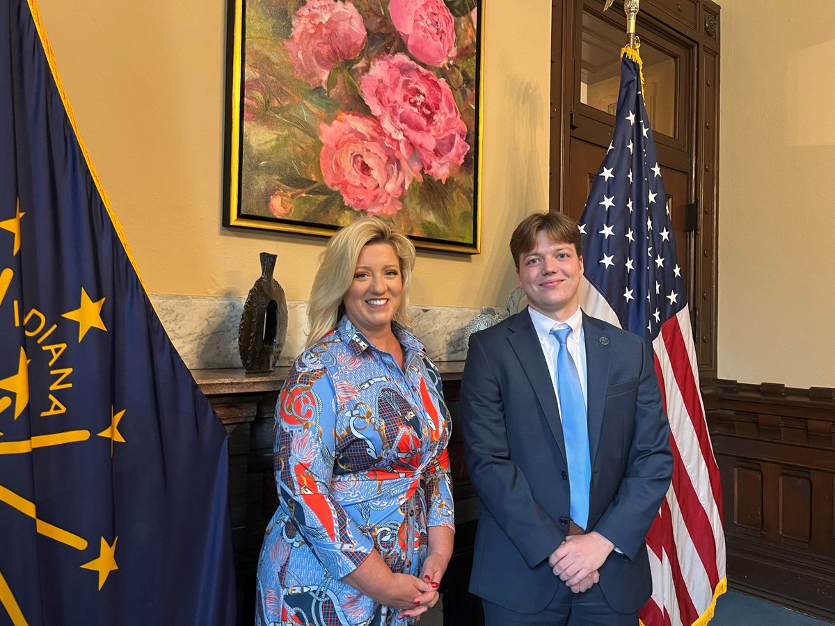OfficialSOSIN's tweet photo. We were so fortunate this summer to have a fantastic intern work in our office. Last week we said goodbye to Evan Patterson who is returning to school at @LifeAtPurdue. Thank you so much Evan for your hard work and dedication to serving Hoosiers. Your future is bright! https://t.co/DSXK7cpTCv