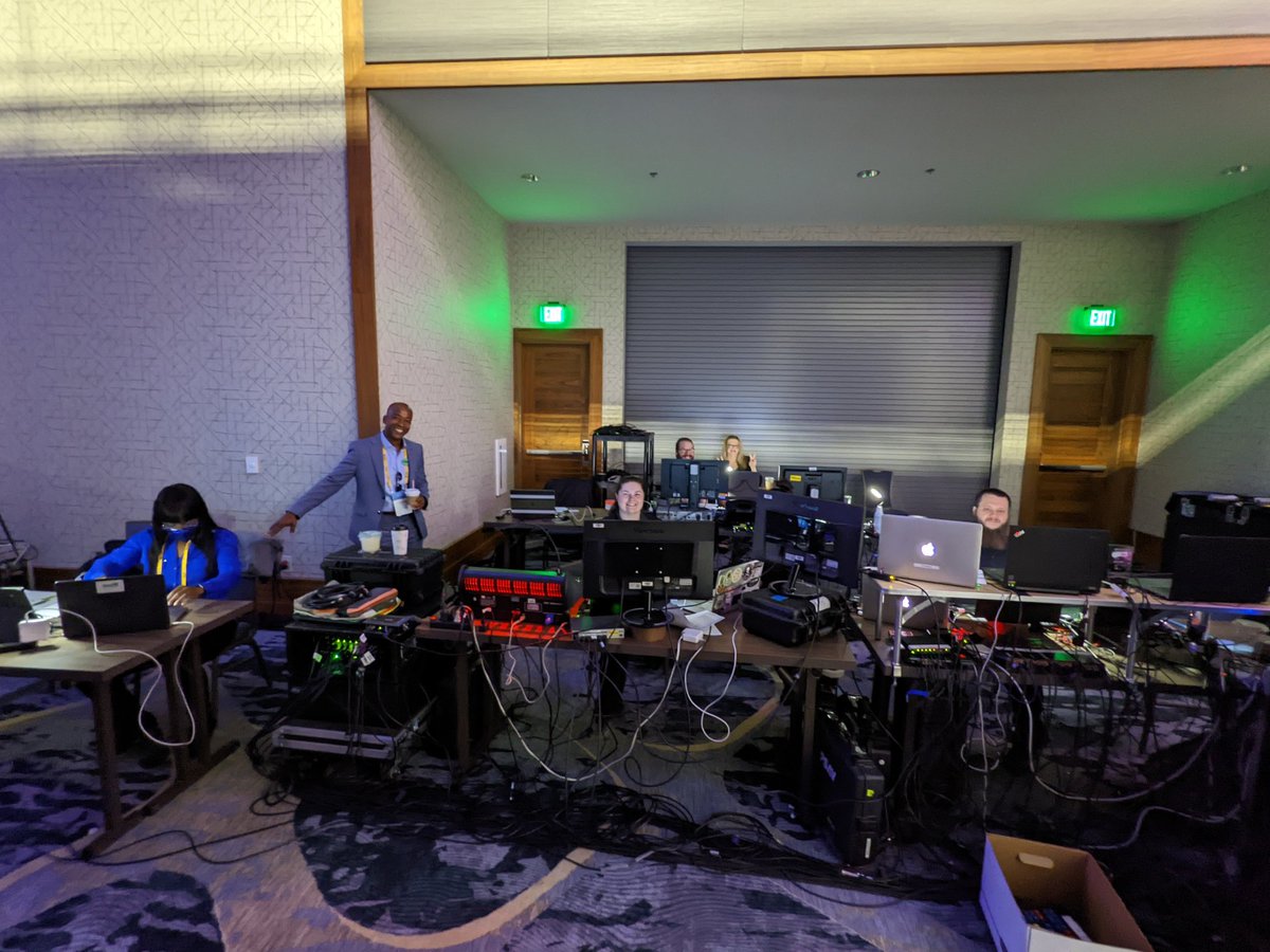 bk2ndstar's tweet photo. Checking in with our video village crew as we get ready for our opening general session. #tlcc2022 https://t.co/E4qTpmW2XA