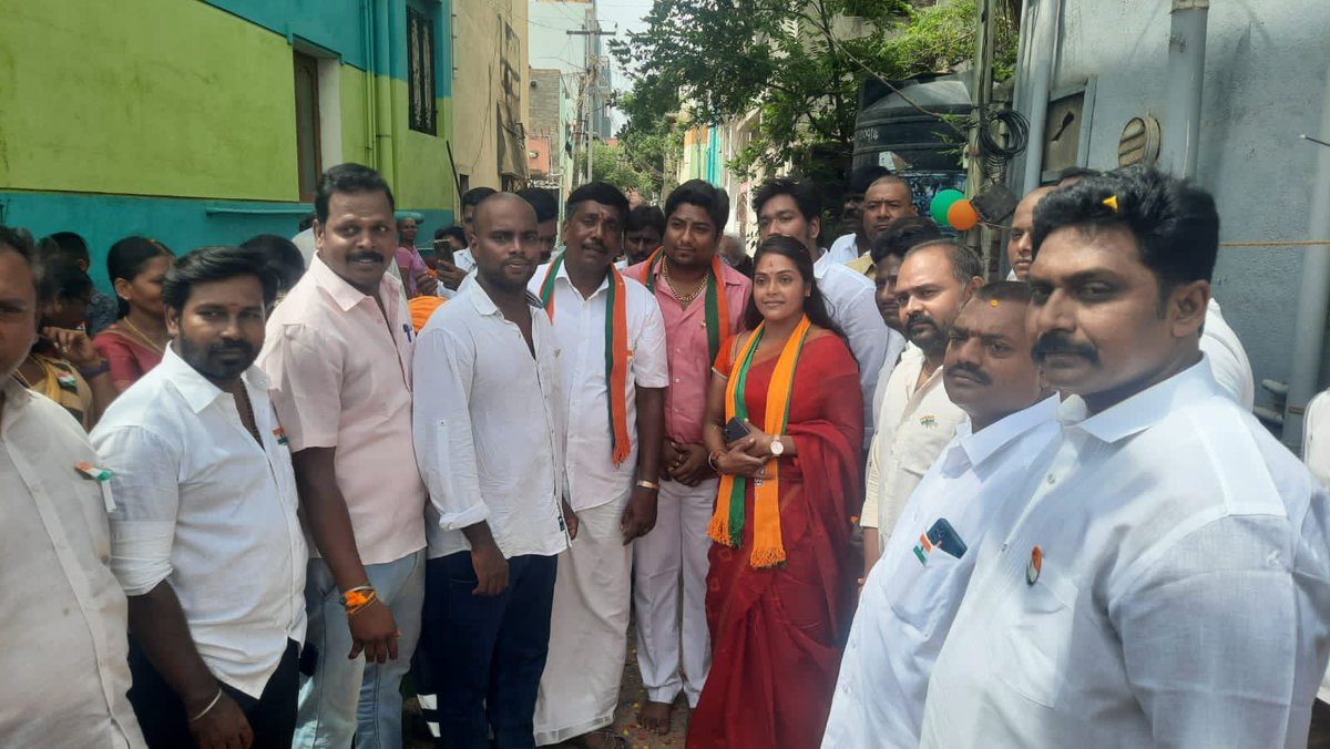 Jayalekshmi tweet media