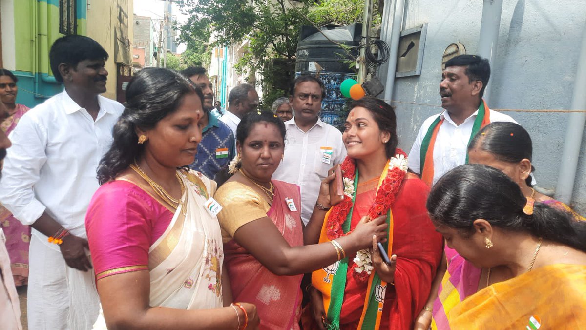 Jayalekshmi tweet media