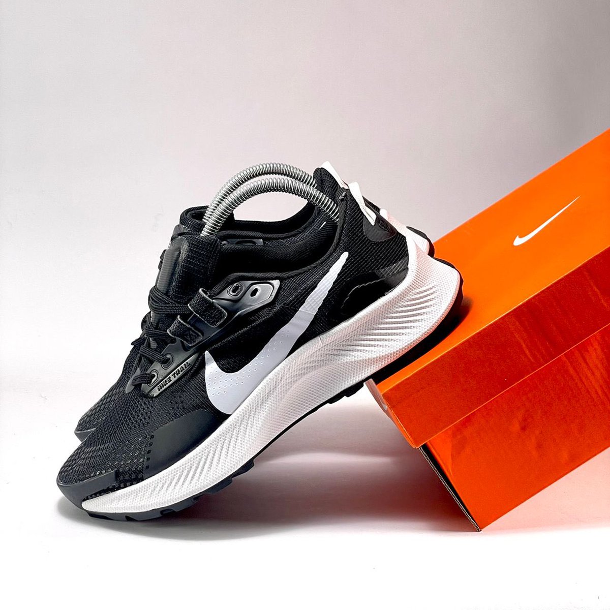 bluehavensft's tweet photo. Nike Pegasus trail 3😊😊😊has the same comfort you love,with a design that nods to the classic Pega look🥰

Available in store‼️

Price➡️N34,000

#shoeslover #sneaker #sneakerhead #bhglobal https://t.co/e5nXquhxzN