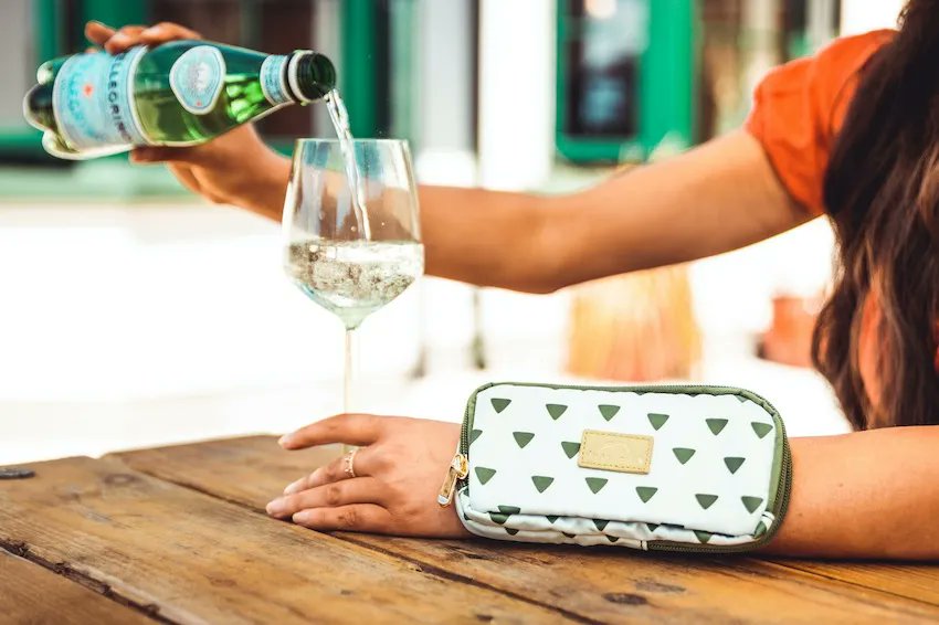 dLifeofStuff's tweet photo. WIN!!!
Love Irish Design? WIN A Dust And Rock Wrist Pocket!
Simply Follow and Comment - Full details here - https://t.co/fLxcCyDHJ3
#LoveIrishDesign #WIN #Giveaway #IrishDesign https://t.co/WnVKrzyIUP
