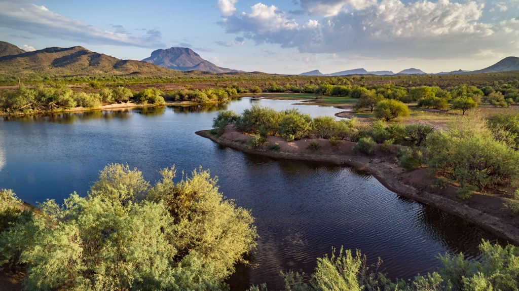 Local communities, Tribes, conservationists, & elected officials have long recognized the need to protect the #GreatBendoftheGila. Together, we must find a path toward greater protections for this enduring—yet fragile—Arizona landscape. #RespectGreatBend respectgreatbend.org