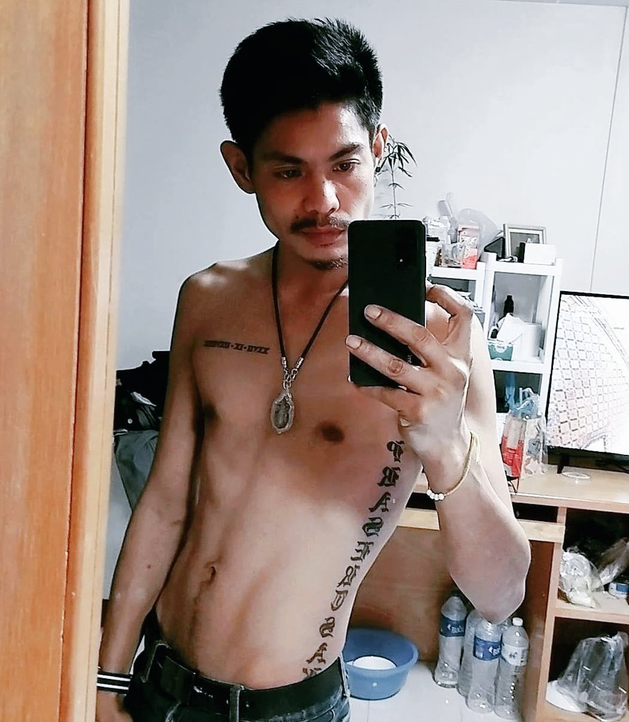 IAmAicQ1's tweet photo. ฝนตกหนักขนาดนี้ ส่งข้าวส่งน้ำหน่อยค้าบ....
    ตกได้ตกดีน้อ....... https://t.co/eOCRiGh976