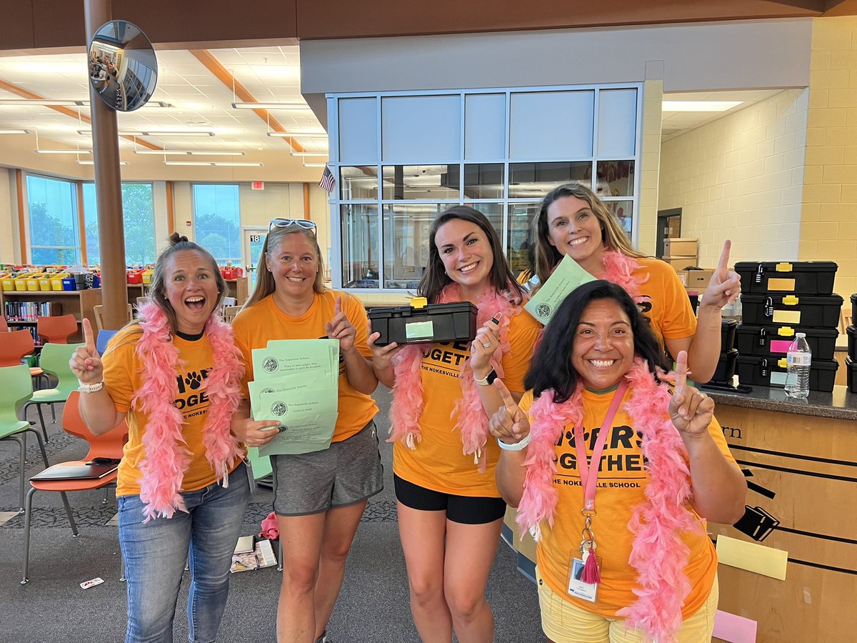 Tiffany Kingston (@tiffanykingston) on Twitter photo Back to school FUN! Third grade won the Amazing Race! #nokesvilletigers <a href="/Amy_Qualls12/">Amy Qualls</a> @LibraryTns @TigersNokesville Back to school FUN! Third grade won the Amazing Race! #nokesvilletigers <a href="/Amy_Qualls12/">Amy Qualls</a> @LibraryTns @TigersNokesville