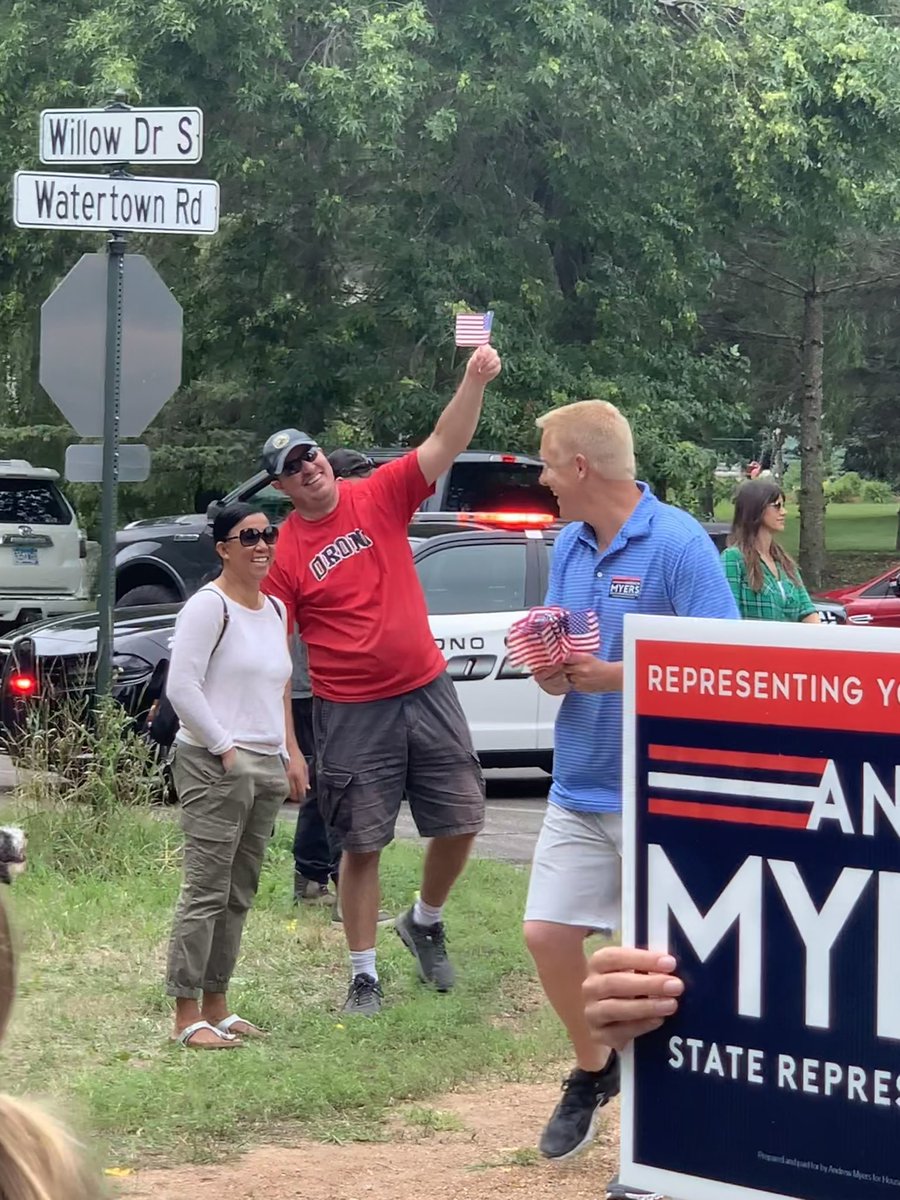 MyersVote's tweet photo. Couldn’t be more thankful for such a great weekend in Long Lake and Mound. Corn Days and Dog Days We are always accessible, listening and willing to work together for Minnesota and Your Backyard.  
#yourbackyard #corndays #dogdays #collaboration #mnleg #45A #conversations. https://t.co/adviPpPuqK