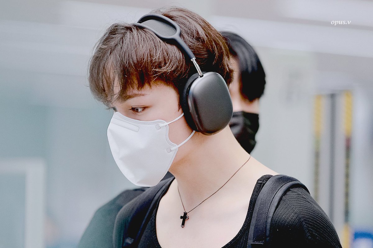 opus__v's tweet photo. 220806 #VERNON #버논 #세븐틴 https://t.co/0V4AG9HoRS