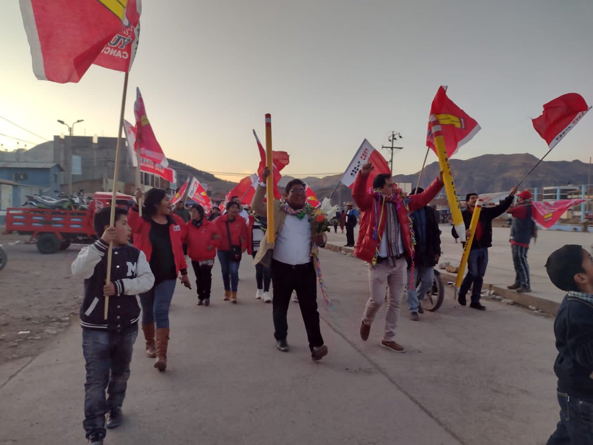 RegionCuscoPL's tweet photo. @RegionCuscoPL se consolida en la provincia emprendedora de Canchis conjuntamente con el candidato Saúl Sánchez por región Cusco, Elmer Yucra por Canchis.
#Fuerzanacidadelpueblo
@VLADIMIR_CERRON @GuidoBellidoU @PERU_LIBRE1 @ https://t.co/bETUTiEMge