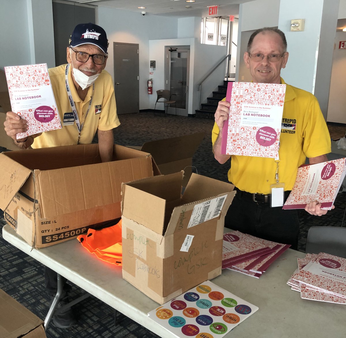 IntrepidMuseum's tweet photo. @GSKUS We are excited to work with 10 sites for the GSK Science in the Summer program! Thanks to @TheFranklin Institute for being a great partner in this endeavor and, of course, to @GSKUS for funding this program! #GSKSIS #ScienceintheSummer https://t.co/AKIB0lz7dI