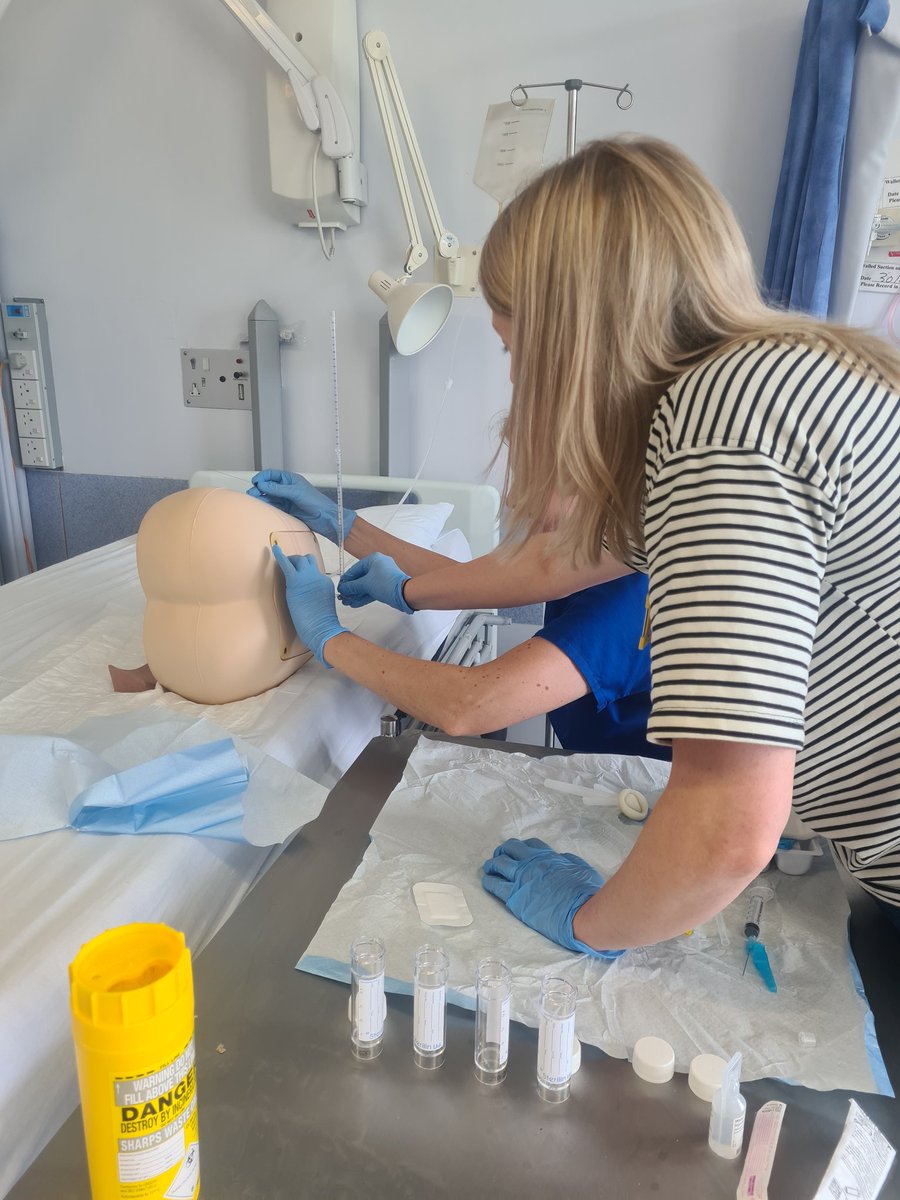 Mandy Scott tweet media