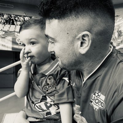 piipa_16's tweet photo. #NuevaFotoDePerfil https://t.co/IEpJ7vHEd2