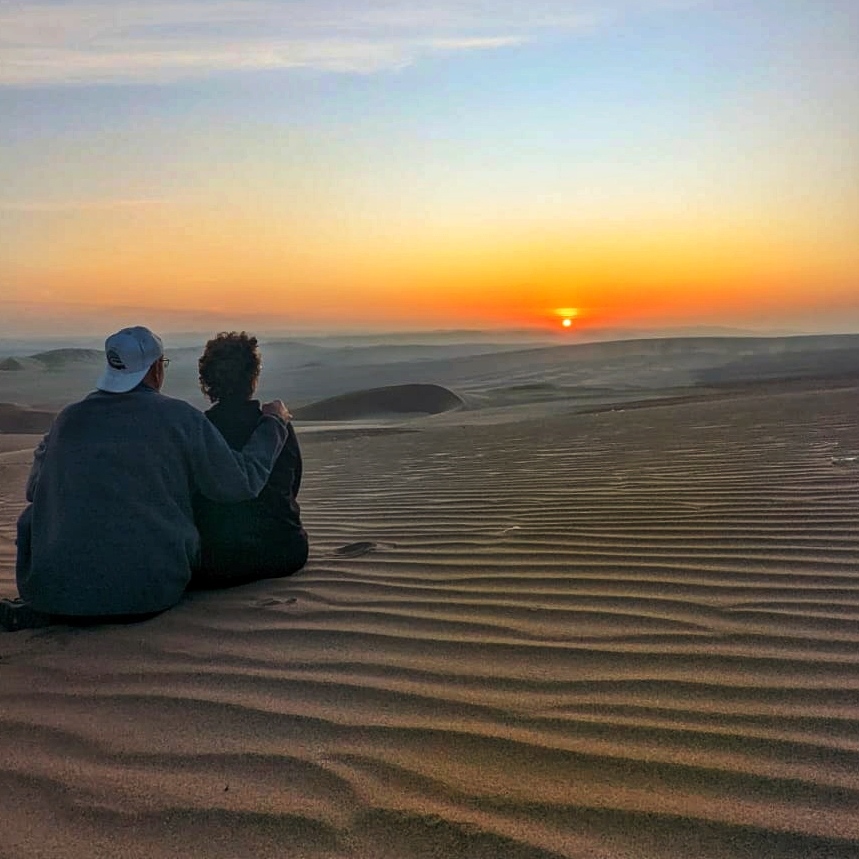 SnowAndCurt's tweet photo. We have left the deserts of Peru... there are more deserts down here in South America, but it will be a while before we get to them! Farewell to the amazing dunes and sunsets!
#vanlife #snowandcurt #fulltimetravel
#Peru #PeruVanLife #SouthAmericaVanLife
#PeruTravel https://t.co/EXvyaRj9EP