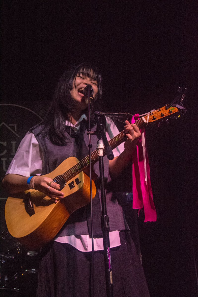 OCRecordsPH's tweet photo. Ang nag-iisang Pappel sa ibabaw ng entablado. π€
@akosipappel at the #OddCreaturesNight
#Pappel #OCRecords #AdjustYourFrequency
πΈ @iarygabrielle https://t.co/zmFlqAJ6b0