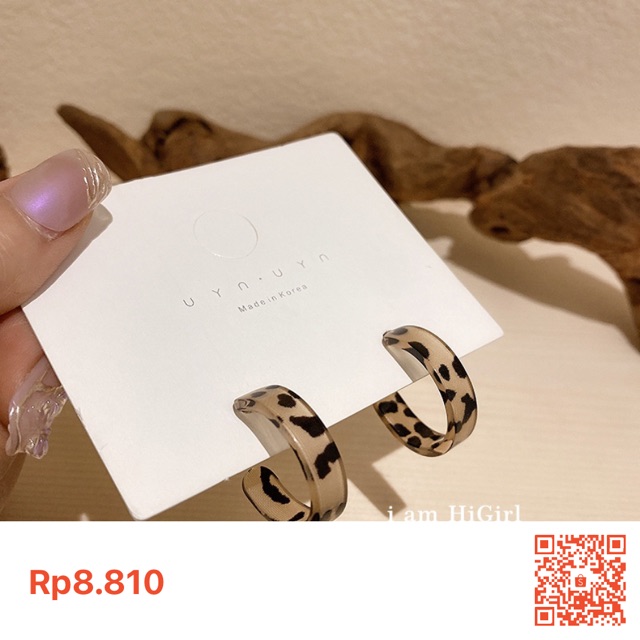 sarrahamzah's tweet photo. Temukan dan dapatkan Korean 925 Silver Plated Leopard C-shaped Earrings Resin Dangle Earring hanya Rp8.810 di Shopee sekarang juga! https://t.co/W7l37OIbNb #ShopeeID #RACUNSHOPEE https://t.co/6wWnyrM4UQ