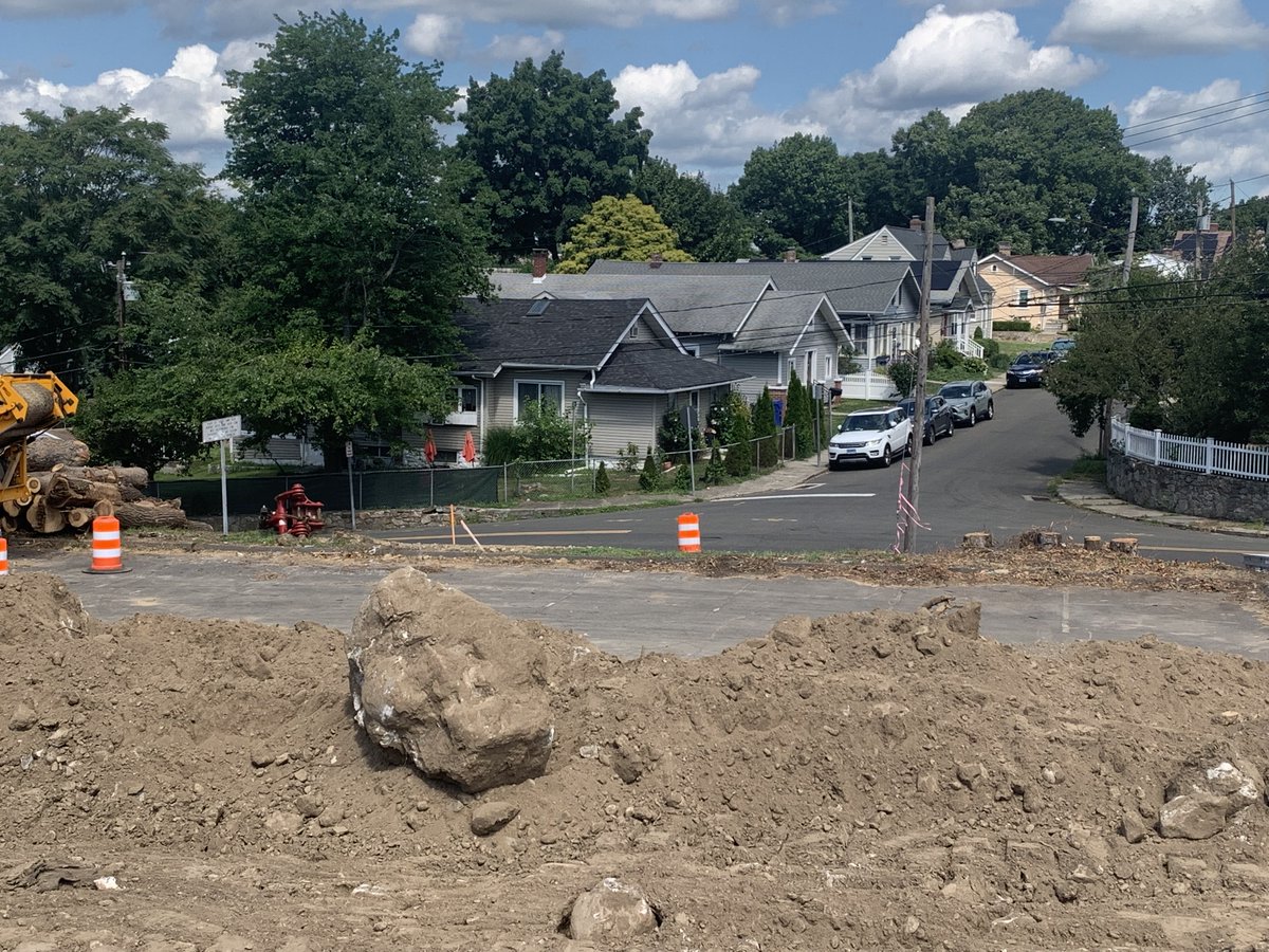 View from Hendricks Ave in Norwalk before and during the unexpected destruction and chaos from the Norwalk-Westport I-95 project. <a href="/GovNedLamont/">Governor Ned Lamont</a> <a href="/NedLamont/">Ned Lamont</a> <a href="/CTDOTOfficial/">Connecticut Department of Transportation</a> <a href="/HWRilling/">Harry W. Rilling</a> <a href="/StephanieforCT/">Stephanie for CT Senate</a> <a href="/senatorduff/">Senator Bob Duff, Majority Leader, Connecticut</a> <a href="/SenBlumenthal/">Richard Blumenthal</a> <a href="/i95norwest/">i95norwalkwestport</a> <a href="/NorwalkCTDems/">Norwalk Dems</a> <a href="/Norwalk_CT/">Norwalk, CT</a> <a href="/TheHourNews/">The Norwalk Hour</a>
