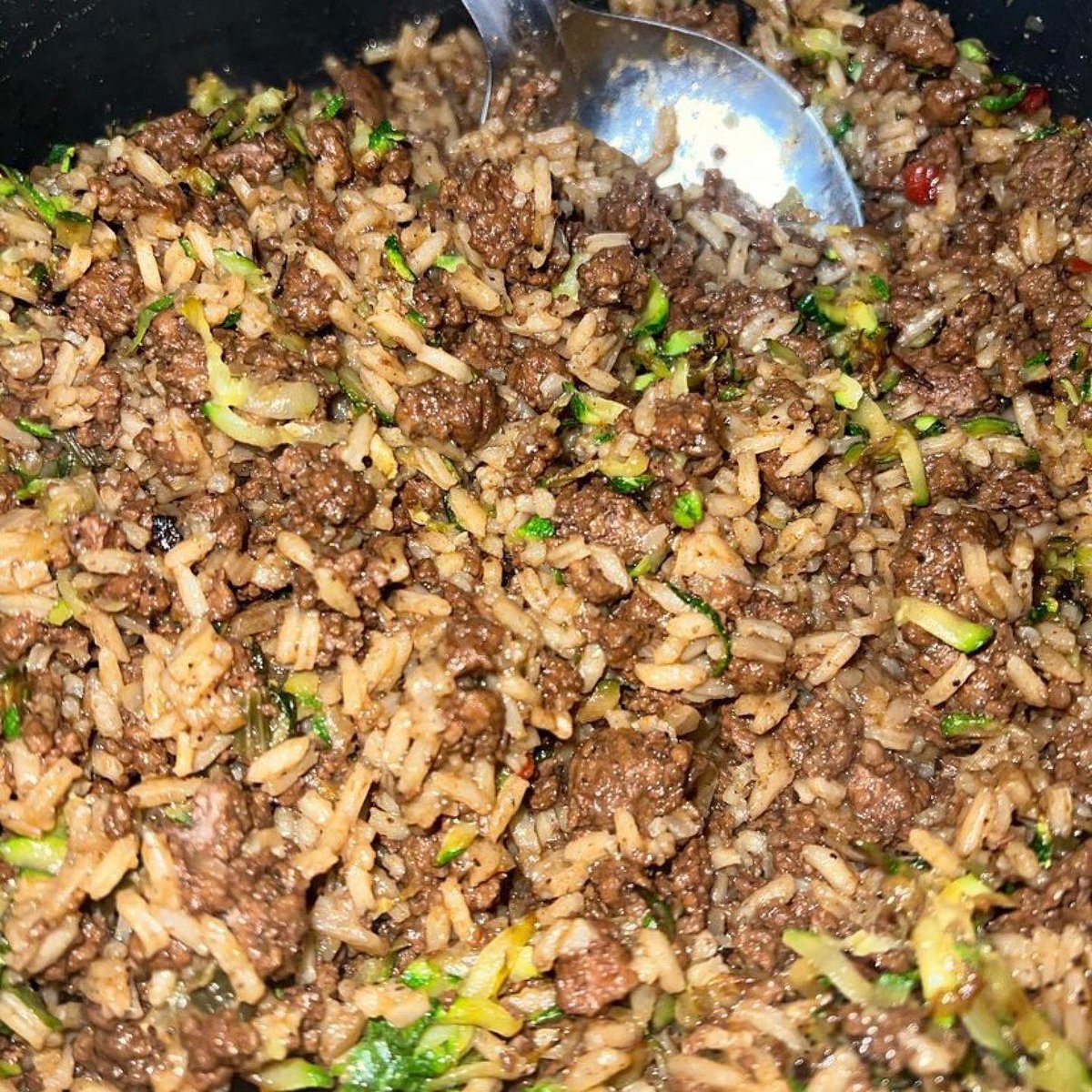 AcadianKitchens's tweet photo. Rice Dressing with @miaismakin! 

#cajun #louisianafood #cajunseasoning #louisianaseasoning #louisianarelish #louisiana #broussard #cajunfood #traditions #delicious #acadiankitchens #louisianalocal https://t.co/WZoo0GW3ls