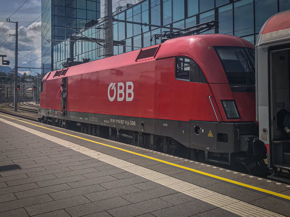david_g_cooper's tweet photo. #60InAugust DAY 1️⃣5️⃣

▫️Train 19▫️
EC212 • 0703 Zagreb Glavni Kolodvor - Salzburg Hbf https://t.co/0JVKRrB0Ze