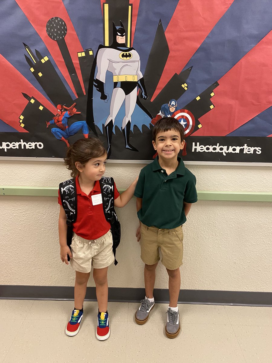 Happy #IrvingFirstDay @IrvingISD! These two had a great morning at @CliftonECS and @BburgCougars!
