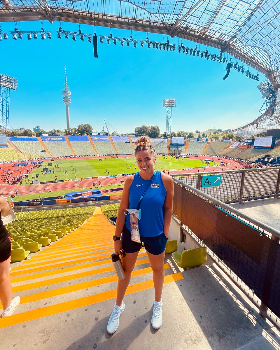 THIS STADIUM 🤩 I remember watching the last European Champs in 2018 from home and just SO wanting to be there. 4 years on and we’re here ☺️ Loving this whole experience, can’t wait to get out there and compete 💥 Qualifying Round ↙️ 📅 Tomorrow ⏰ 12.30pm🇬🇧 time 📺 BBC1