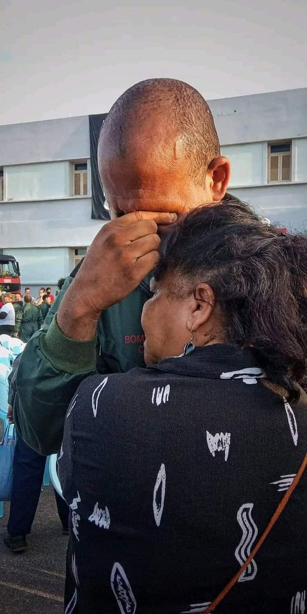 En los momentos difíciles nuestros jóvenes se crecen, este es un pueblo de valientes, honor a quien honor merece.
#MatanzasNoEstaSola 
#CubaPorLaVida 
<a href="/DcMedica/">Misión Médica Cubana en el Distrito Capital</a> 
<a href="/cubacooperaven/">Brigada Médica Cubana en Venezuela</a>