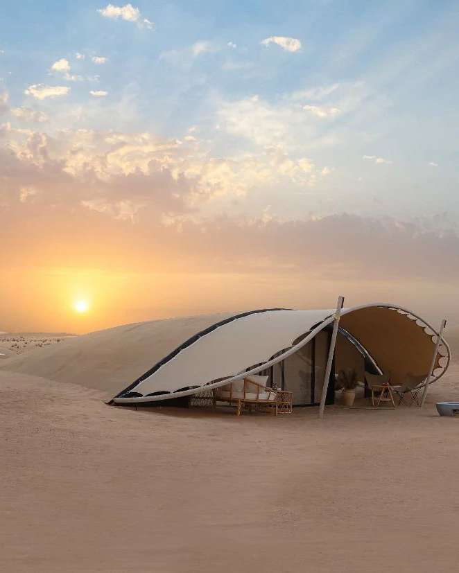 visitdubai's tweet photo. Exquisite experiences at the desert camp of calm and charm 🧡
Who would you stay here with?
📸 IG/sonara_camp
#VisitDubai #DubaiDestinations https://t.co/MyAerFsKvD