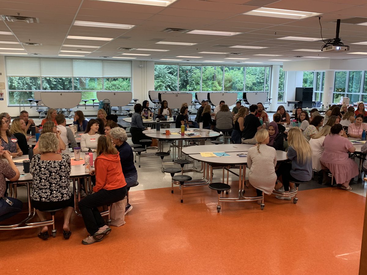 LindsayTroutEdu's tweet photo. Listen to those who know best…amazing Terraset staff answering the questions that will drive our work and our joy this year. #TigerPride #TerrasetTogether @FCPSRegion1 https://t.co/TPkk88Y0ab